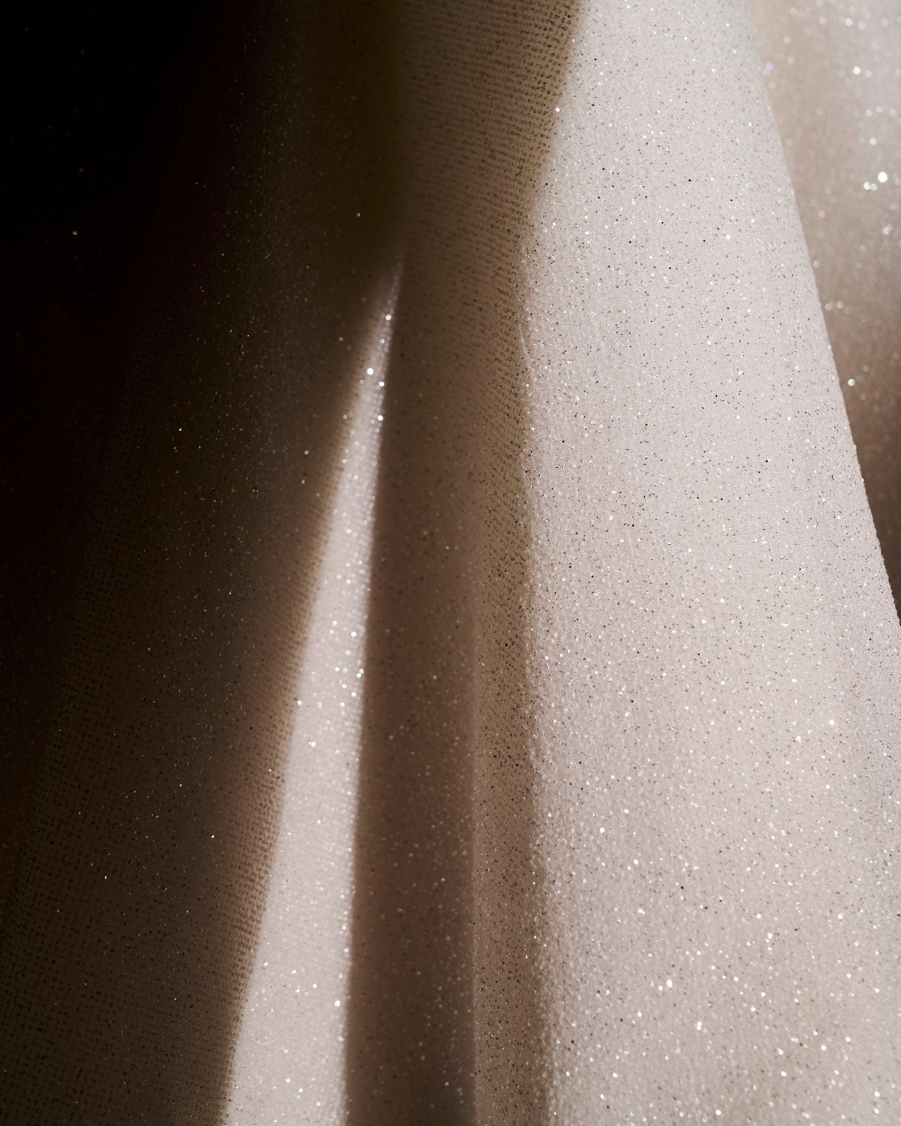 NUDE SHINE