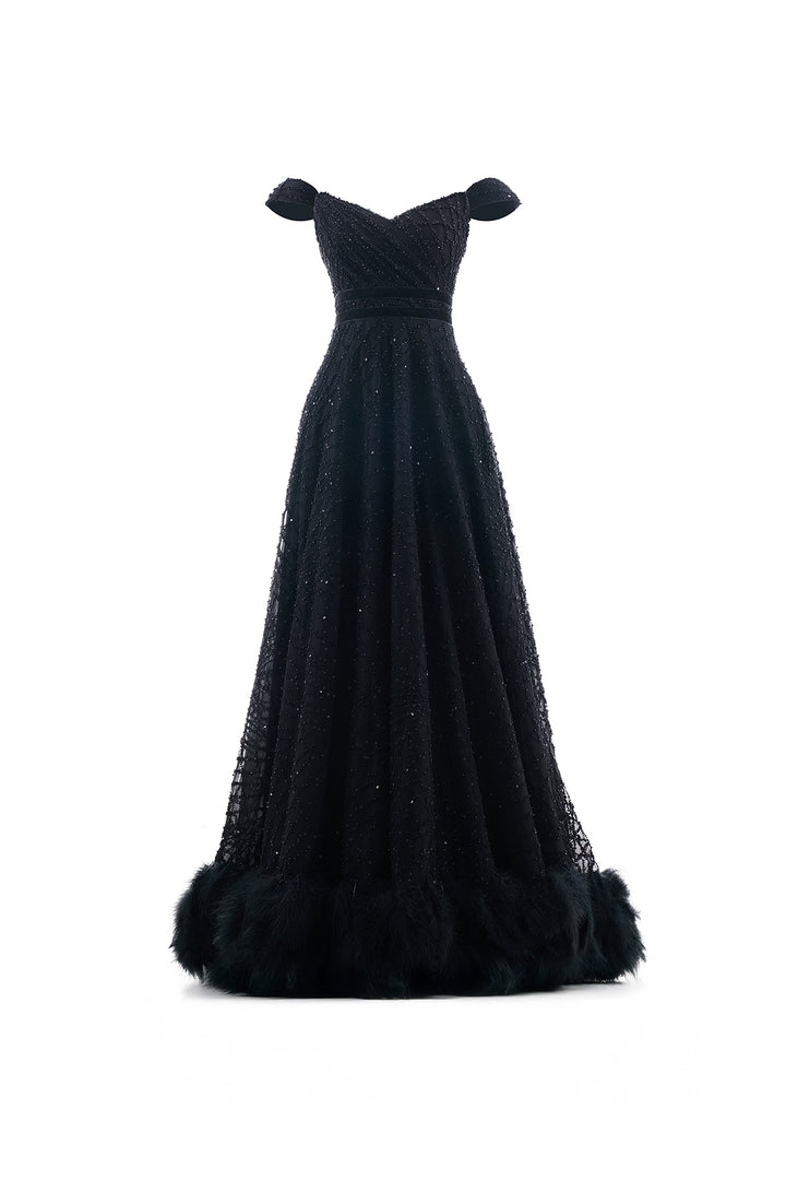 FEATHERED ELEGANCE
