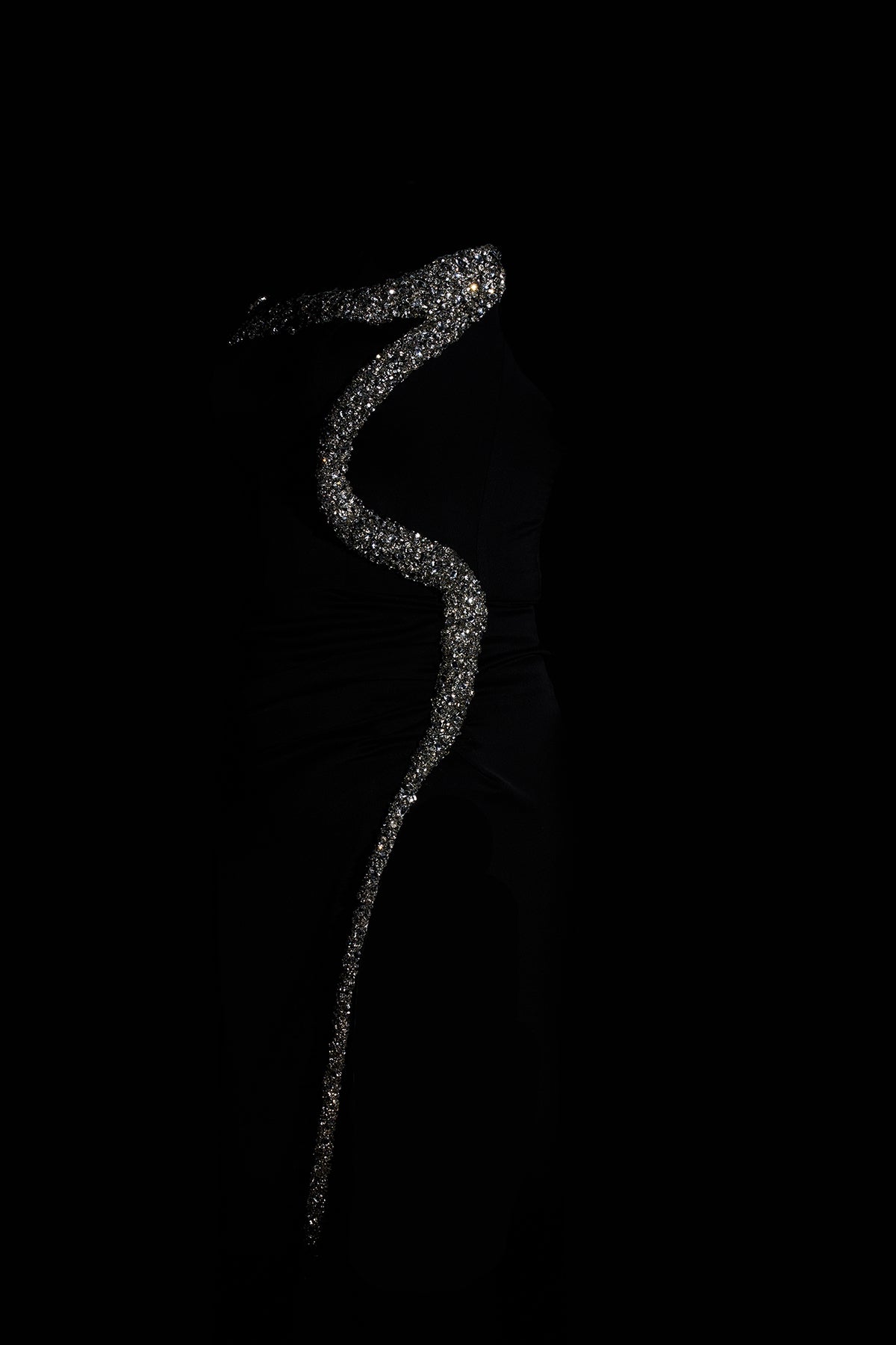 BLACK DESIRE