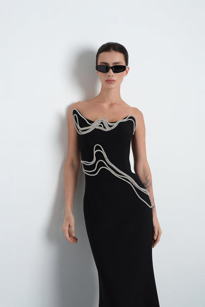 CONTOUR NOIRE